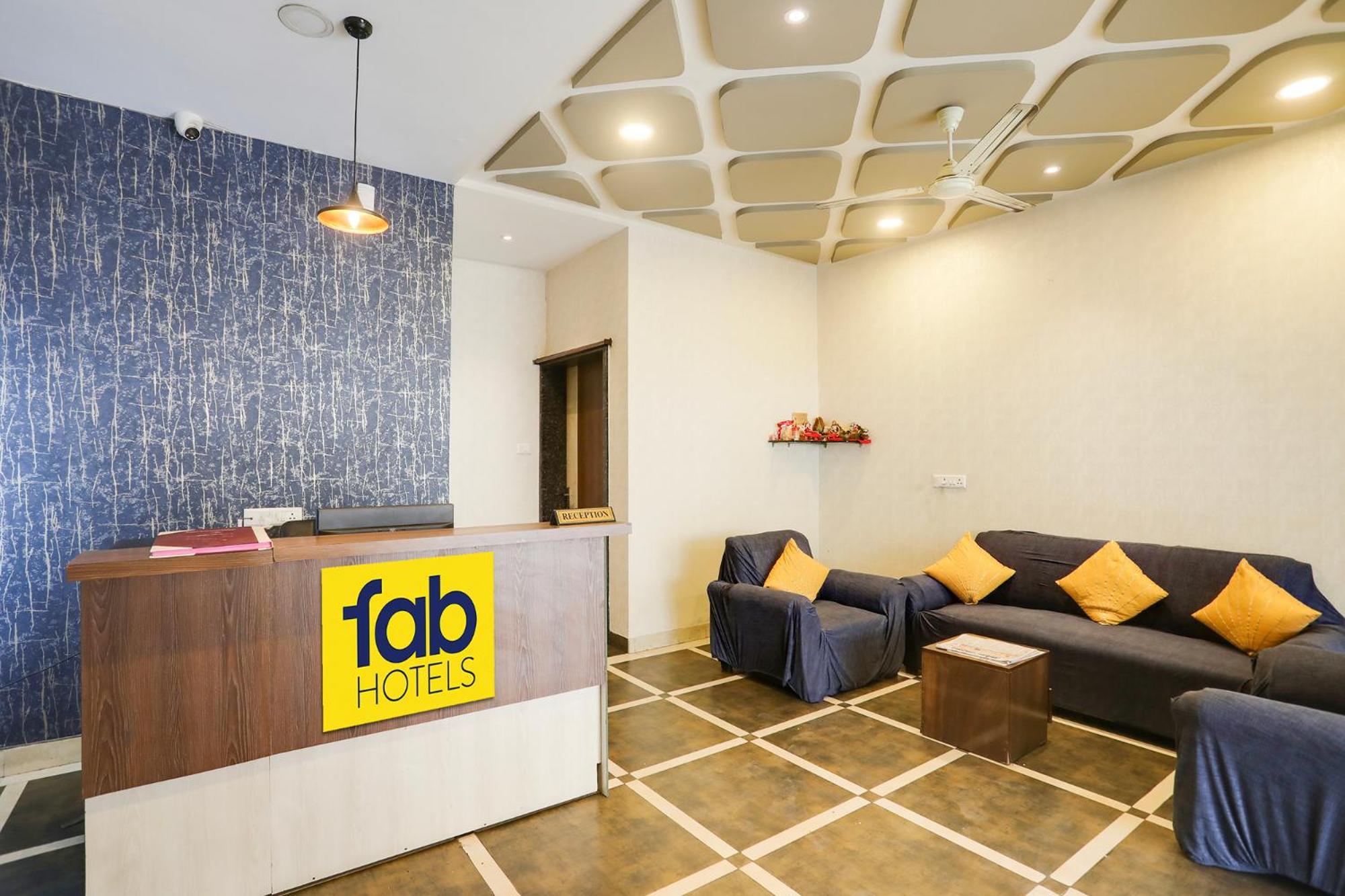 Fabhotel Johar Inn Rāipur Eksteriør billede
