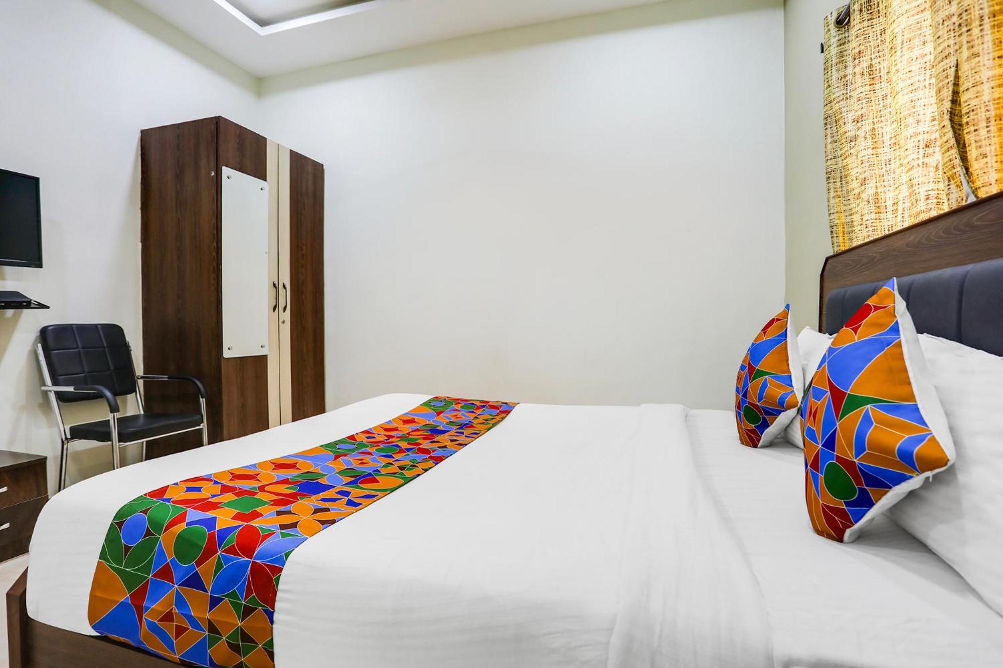 Fabhotel Johar Inn Rāipur Eksteriør billede